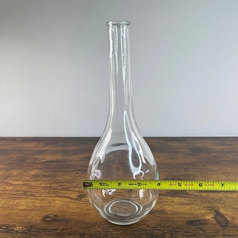 N/A modern clear